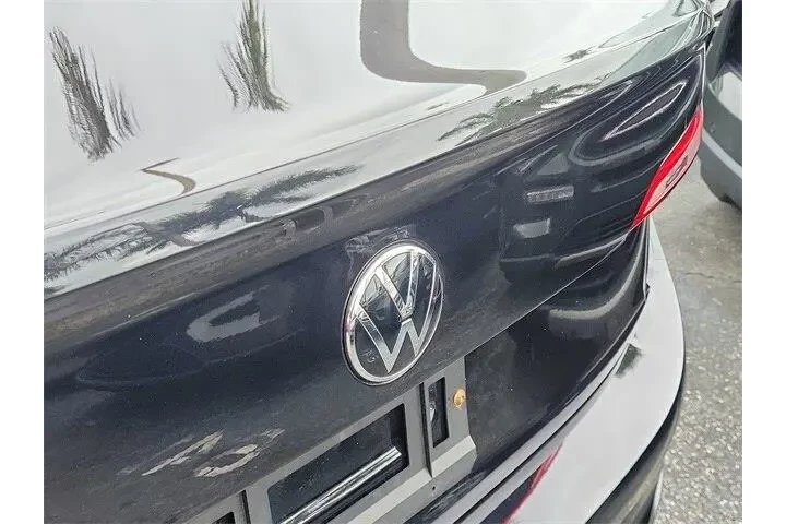 Volkswagen Jetta 2023 Sport image 6