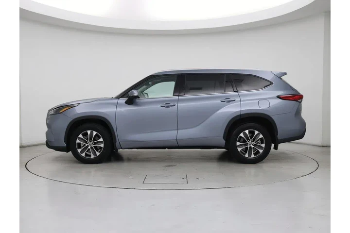 $38998 : Toyota Highlander 2022 AWD X image 3