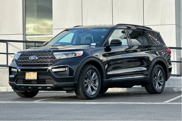 $27700 : Ford Explorer 2022 XLT 4dr S image 7