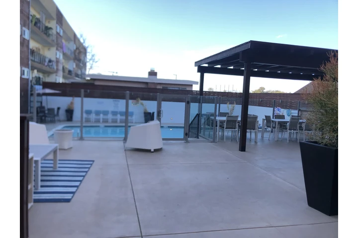 $1410 : AGRADABLE Y COMODO image 4