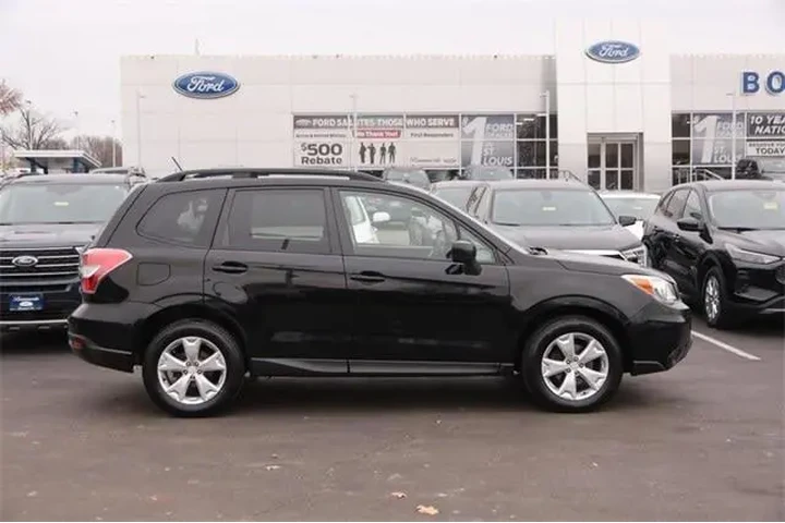 $8950 : Subaru Forester 2015 AWD 2.5 image 5