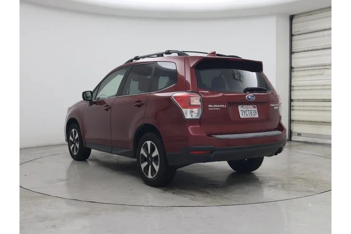 $19998 : Subaru Forester 2017 AWD 2.5 image 2