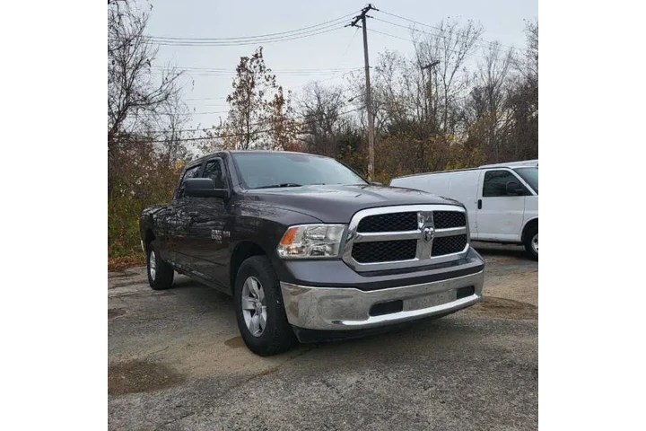 $14999 : 2019 RAM 1500 Classic SLT image 5