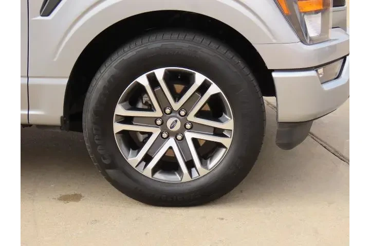 $31999 : Ford F-150 2023 4x2 XL 4dr S image 9