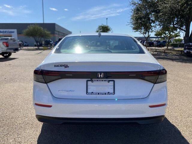 $26988 : 2024 Accord LX image 4