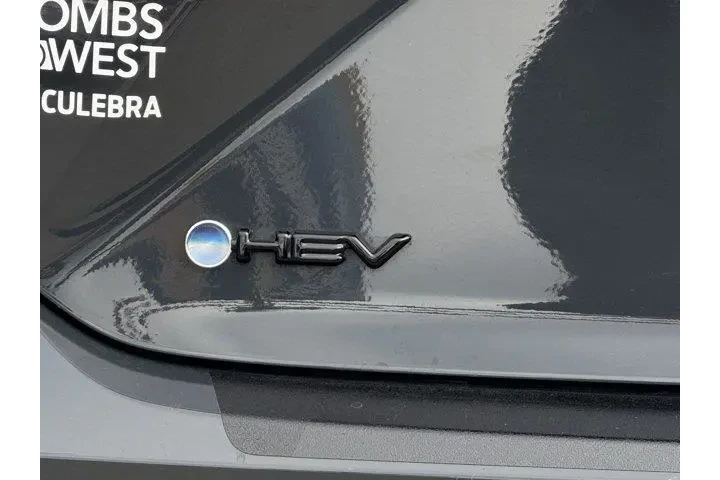 $30941 : Toyota Camry 2025 LE 4dr Sed image 7