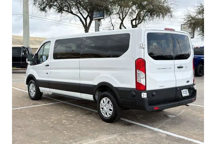 $39998 : Ford Transit 2024 350 XLT 3d image 3