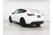 $30998 : Tesla Model Y 2022 AWD Long thumbnail
