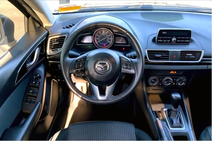 $12777 : Mazda Mazda3 2014 i Touring image 5