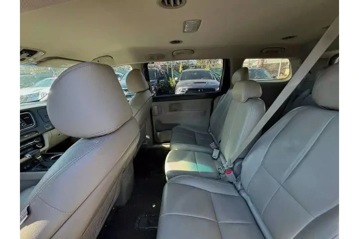 2020 KIA SEDONA2020 KIA SEDONA image 7