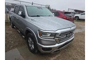 $23780 : Ram 1500 2021 4x2 Laramie 4d thumbnail