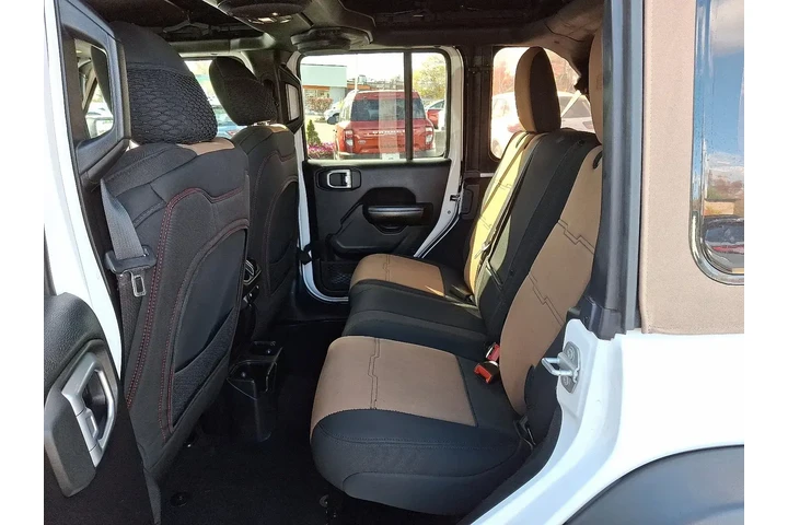 $26000 : Jeep Wrangler Unlimited 2020 image 10