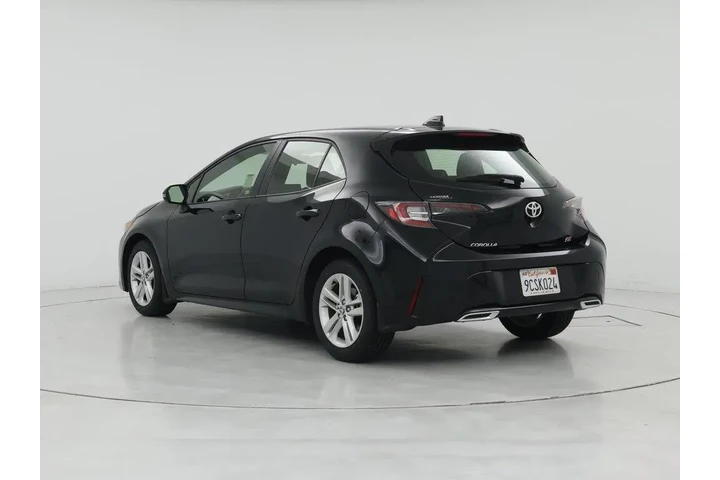 $22998 : Toyota Corolla Hatchback 202 image 2