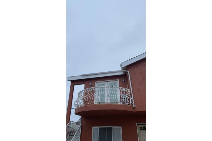 $2500 : Se renta apartamento image 1