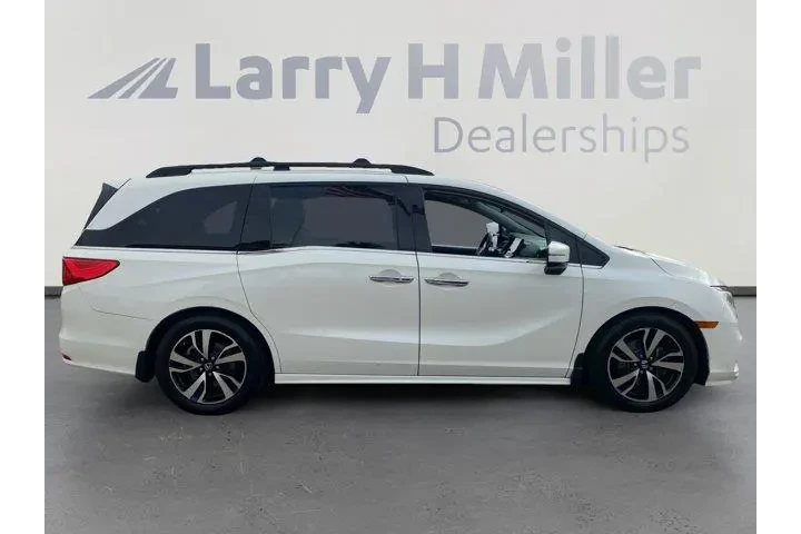 Honda Odyssey 2018 Elite 4dr image 6