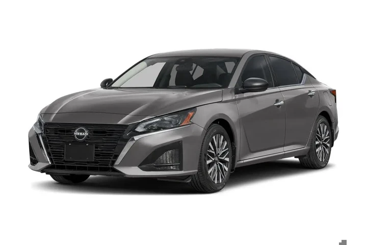 $23988 : Nissan Altima 2025 2.5 SV 4d image 1