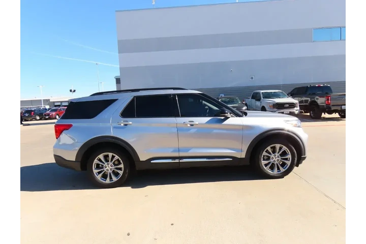 $28999 : Ford Explorer 2022 XLT 4dr S image 10