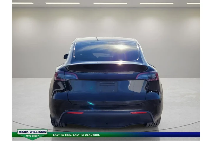 $30295 : Tesla Model Y 2023 AWD Long image 5