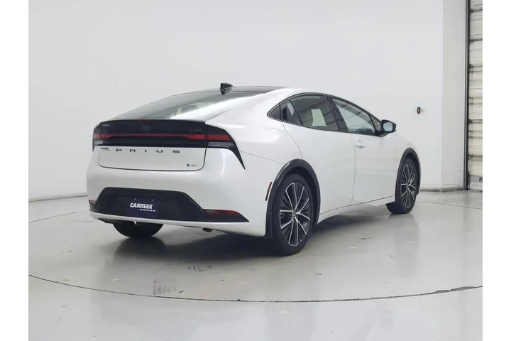 $35998 : Toyota Prius 2024 Limited 4d image 8