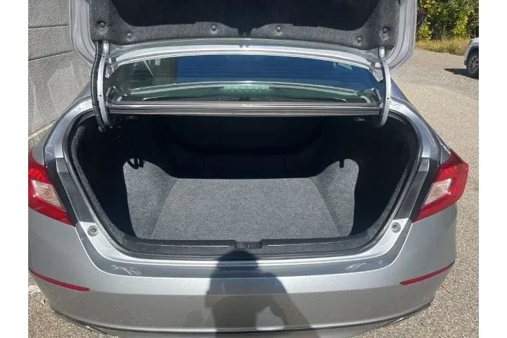 $26235 : Honda Accord 2022 Sport Spec image 9