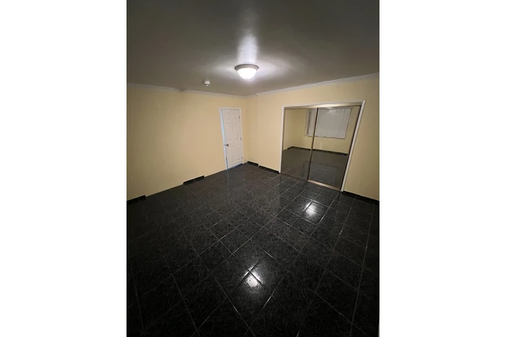 $1200 : LOS ÁNGELES image 4