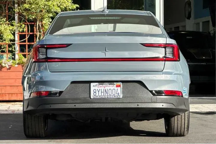 $23995 : Polestar 2 2021 AWD Launch E image 5