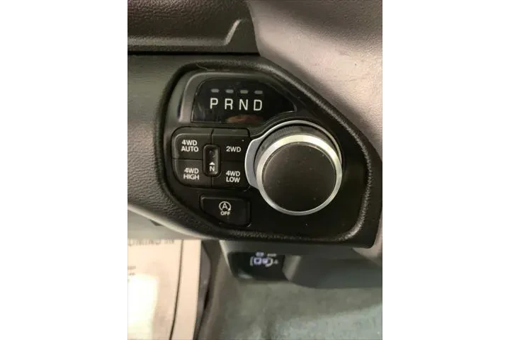 $36989 : Ram 1500 2022 4x4 Big Horn 4 image 8