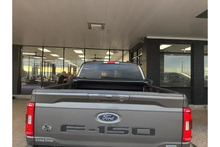 $37740 : Ford F-150 2023 4x4 XL 4dr S image 1