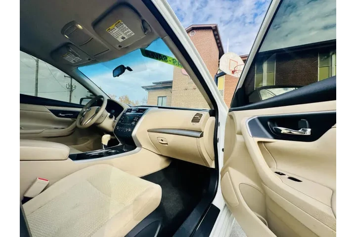 $5999 : 2015 Altima 2.5 S image 10