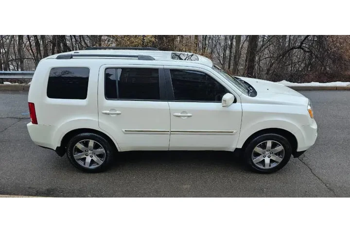 $7695 : 2012 Pilot Touring image 5