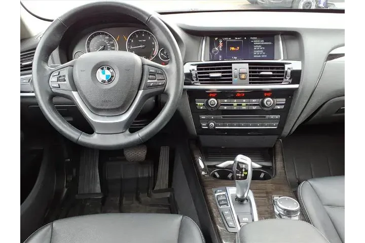 $18858 : BMW X3 2016 AWD xDrive28i 4d image 4