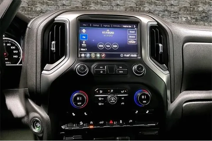 $33781 : Chevrolet Silverado 1500 202 image 10