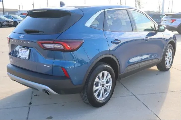 $26990 : Ford Escape 2023 AWD Active image 5