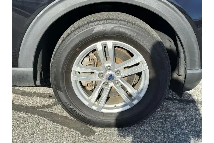 $25895 : Ford Explorer 2021 AWD XLT 4 image 7