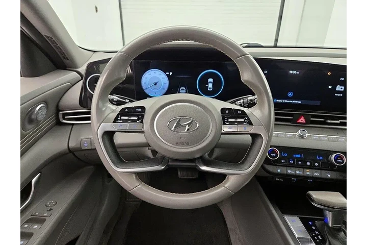 $19998 : Hyundai ELANTRA 2023 SEL 4dr image 10