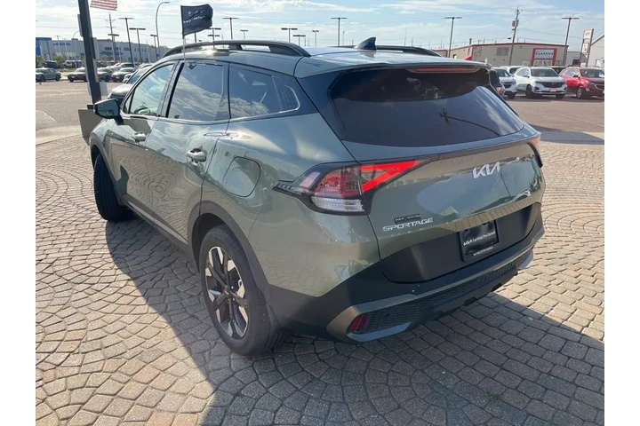 $31999 : 2024 Sportage X-Line image 3