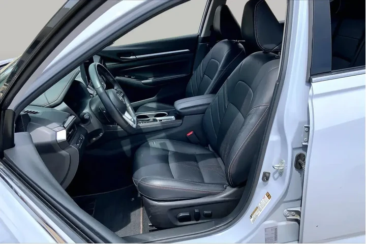 $24177 : Nissan Altima 2024 AWD 2.5 S image 8