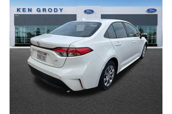 $21302 : Toyota Corolla 2023 LE 4dr S image 3