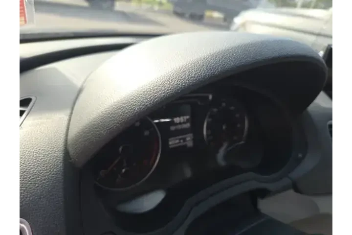 $13477 : Audi Q3 2018 2.0T Premium 4d image 7