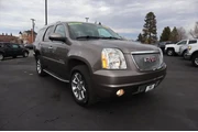 GMC Yukon 2013 AWD Denali 4d en Portland