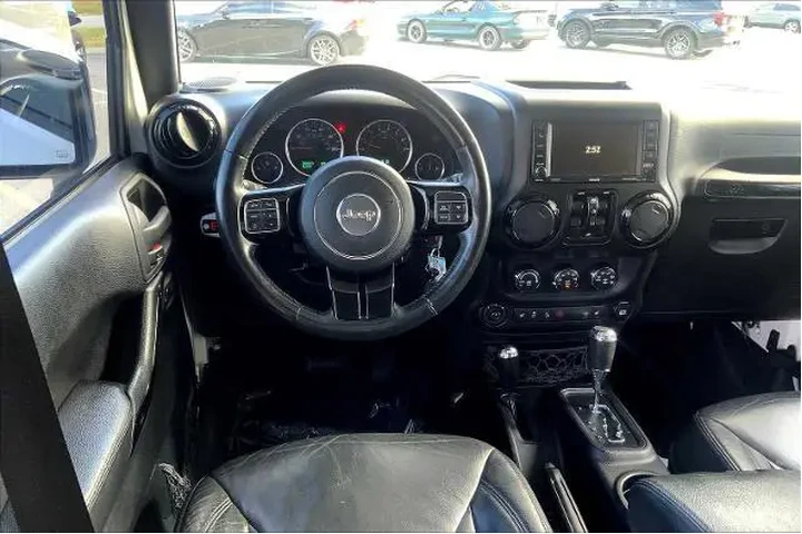 $16444 : Jeep Wrangler Unlimited 2015 image 5
