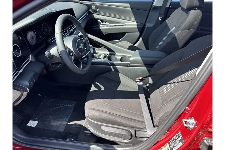 $21991 : Hyundai ELANTRA 2025 SEL Con image 9