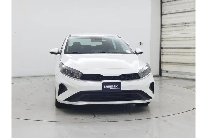 $16998 : Kia Forte 2023 LXS 4dr Sedan image 5