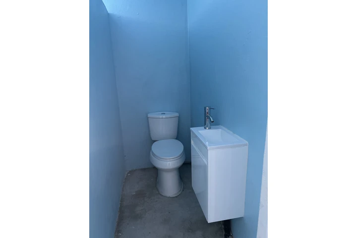 $3200 : Confortable casita image 5