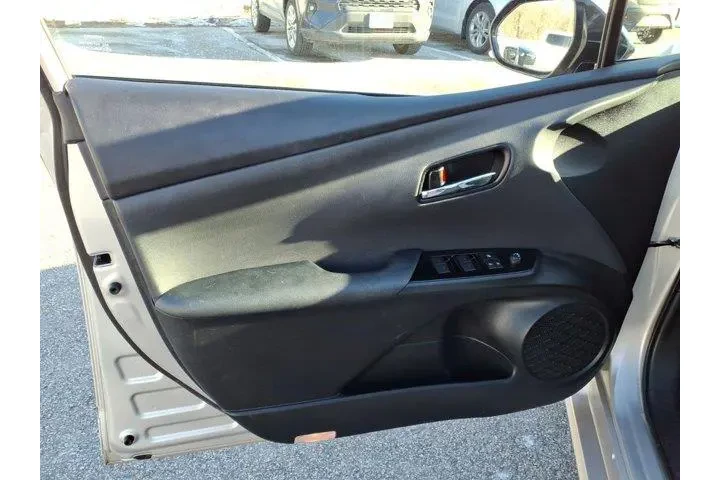 $22586 : Toyota Prius Prime 2020 XLE image 9