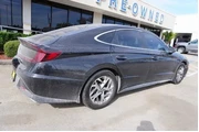 $20888 : Hyundai SONATA 2022 SEL 4dr thumbnail