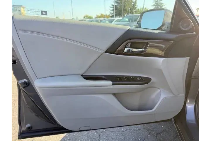 $18445 : Honda Accord 2017 EX 4dr Sed image 7