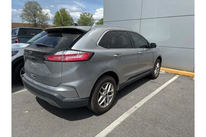 $21945 : Ford Edge 2023 AWD SEL 4dr C image 4