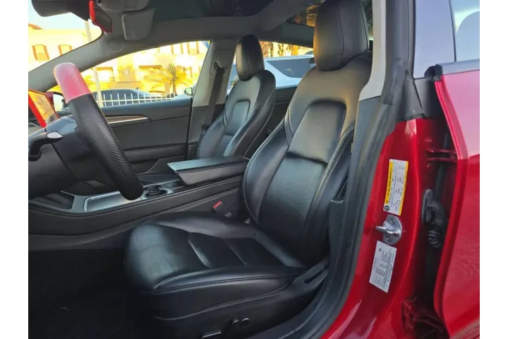 $18999 : 2022 Model 3 image 10