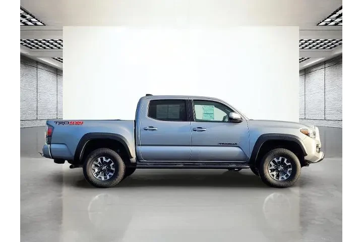 $33988 : Toyota Tacoma 2020 4x4 TRD P image 6